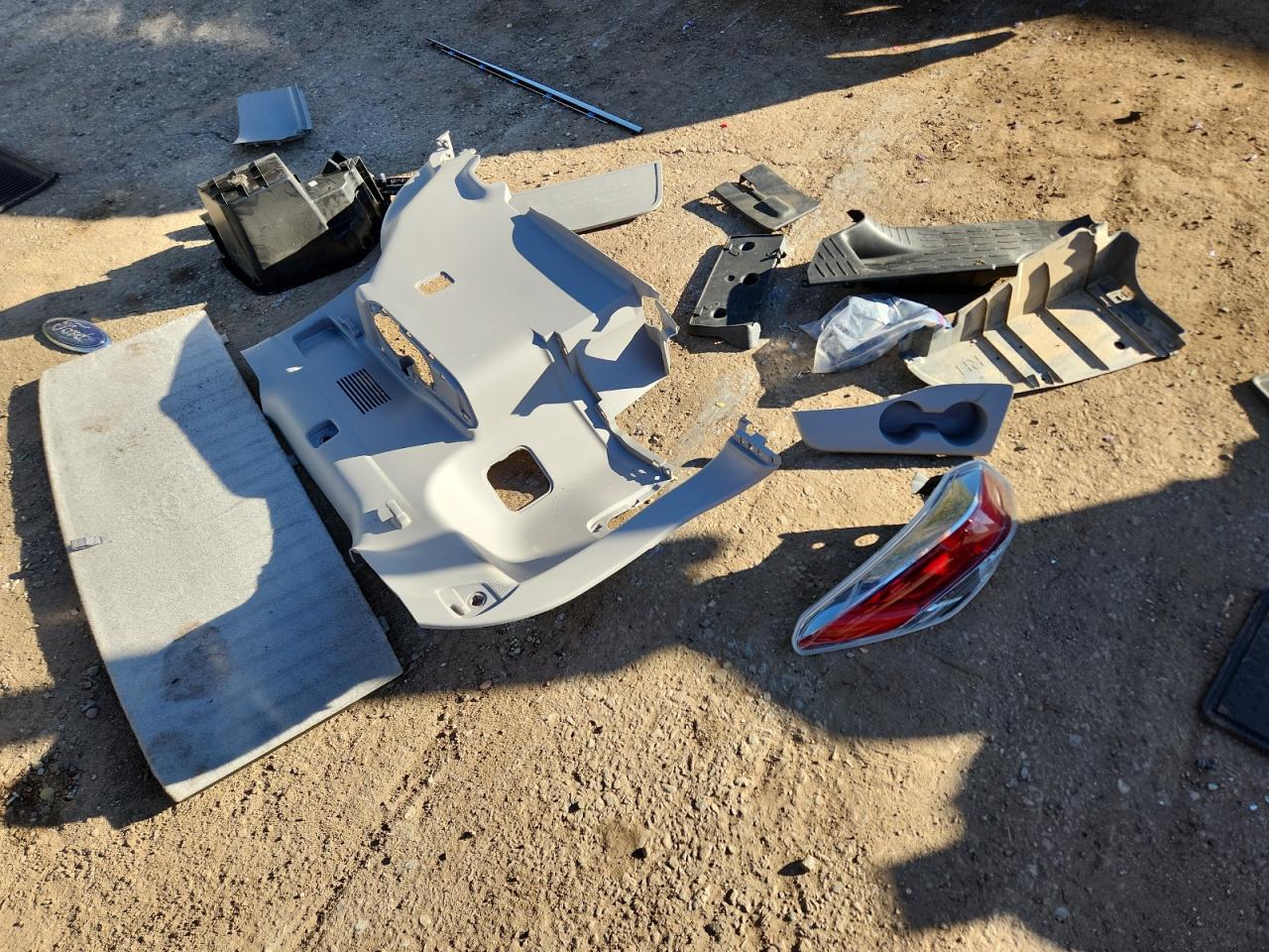 TOYOTA HIGHLANDER LIMITED