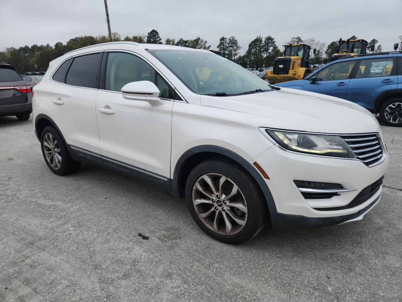 LINCOLN MKC SELECT