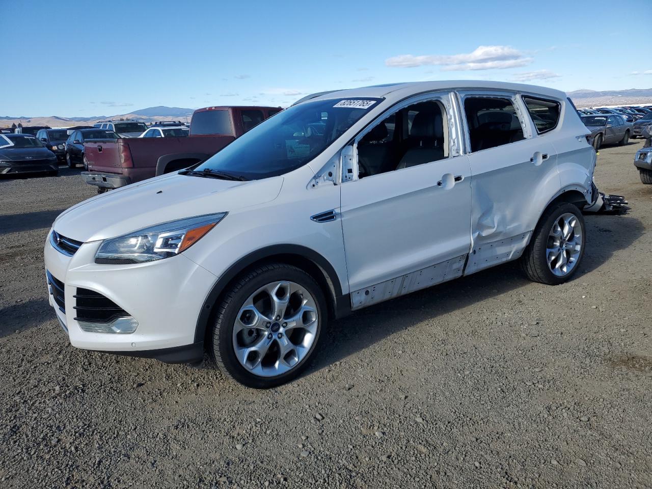 FORD ESCAPE TITANIUM
