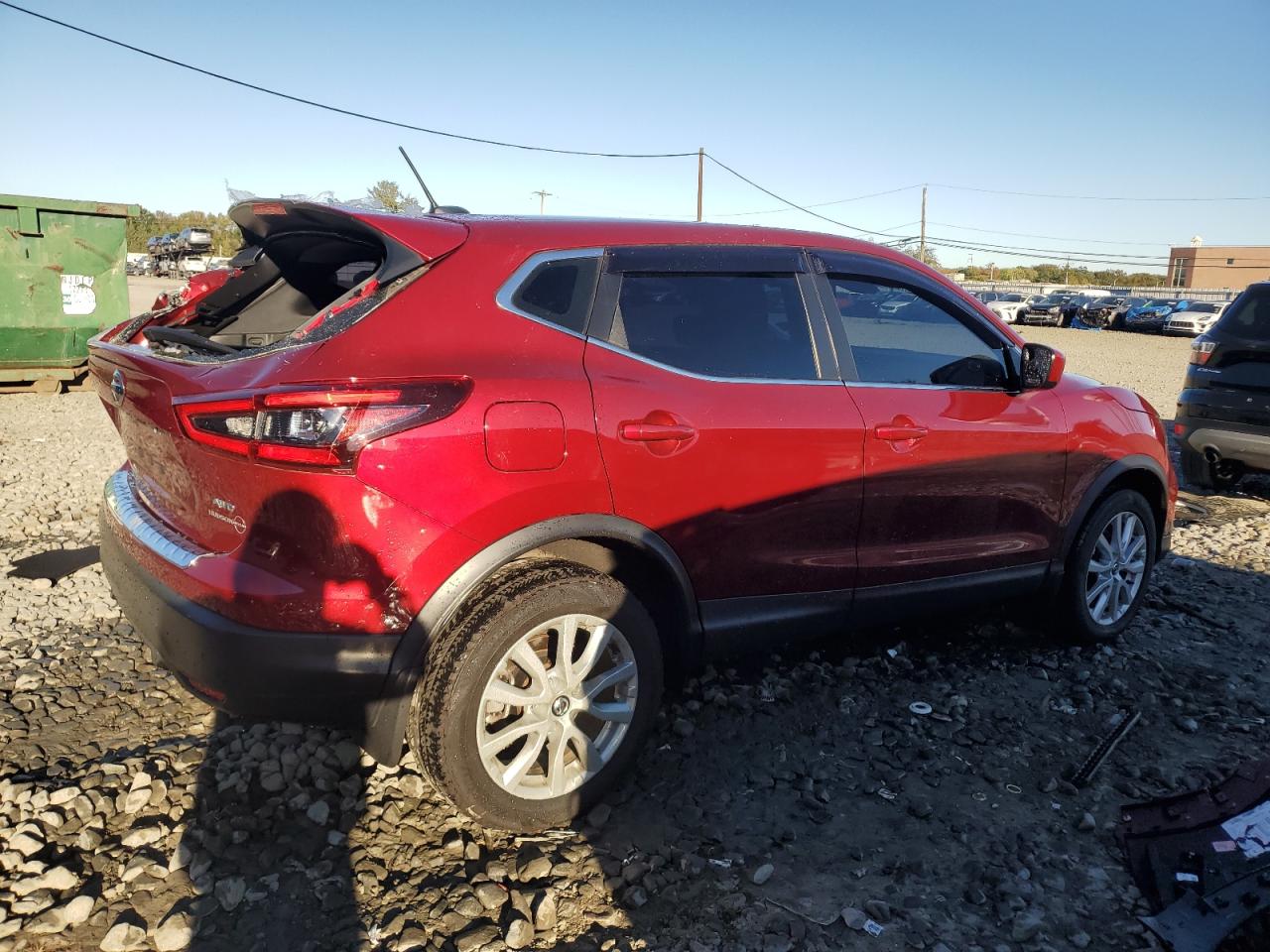 NISSAN ROGUE SPORT S