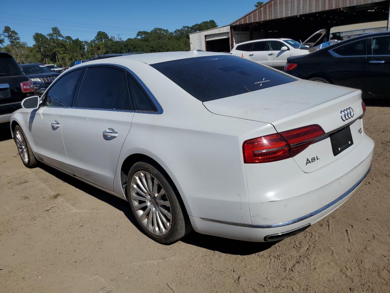 AUDI A8 L QUATTRO