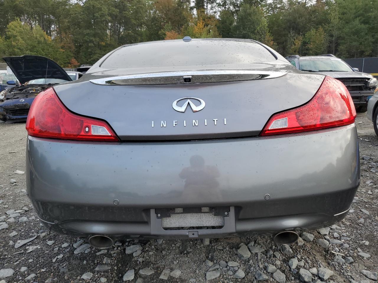 INFINITI G37 JOURNEY