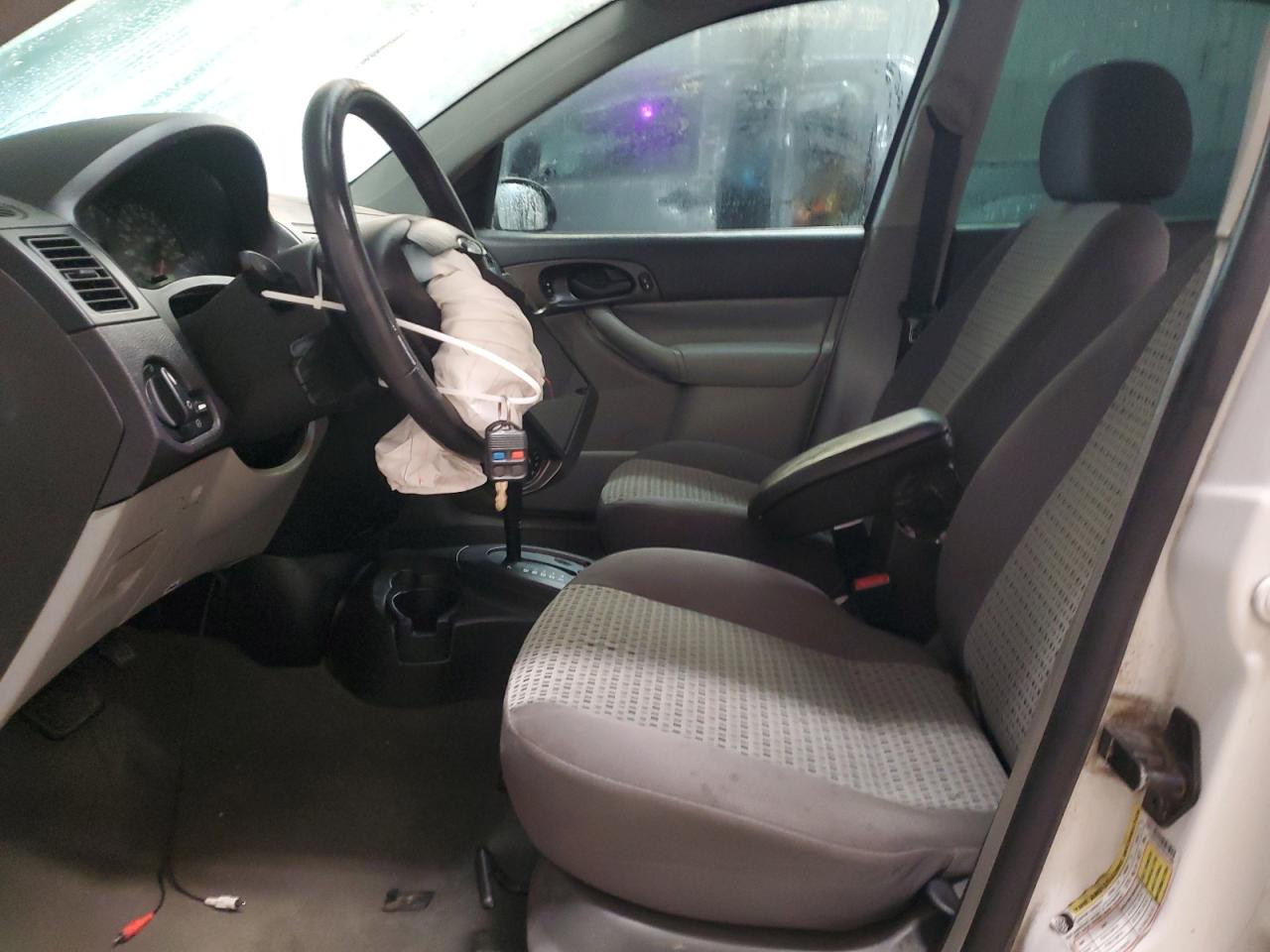 Lot #3315988084 2007 FORD FOCUS ZX4