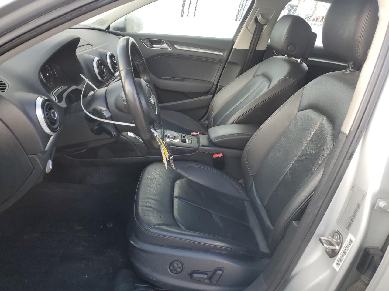 AUDI A3 PREMIUM PLUS