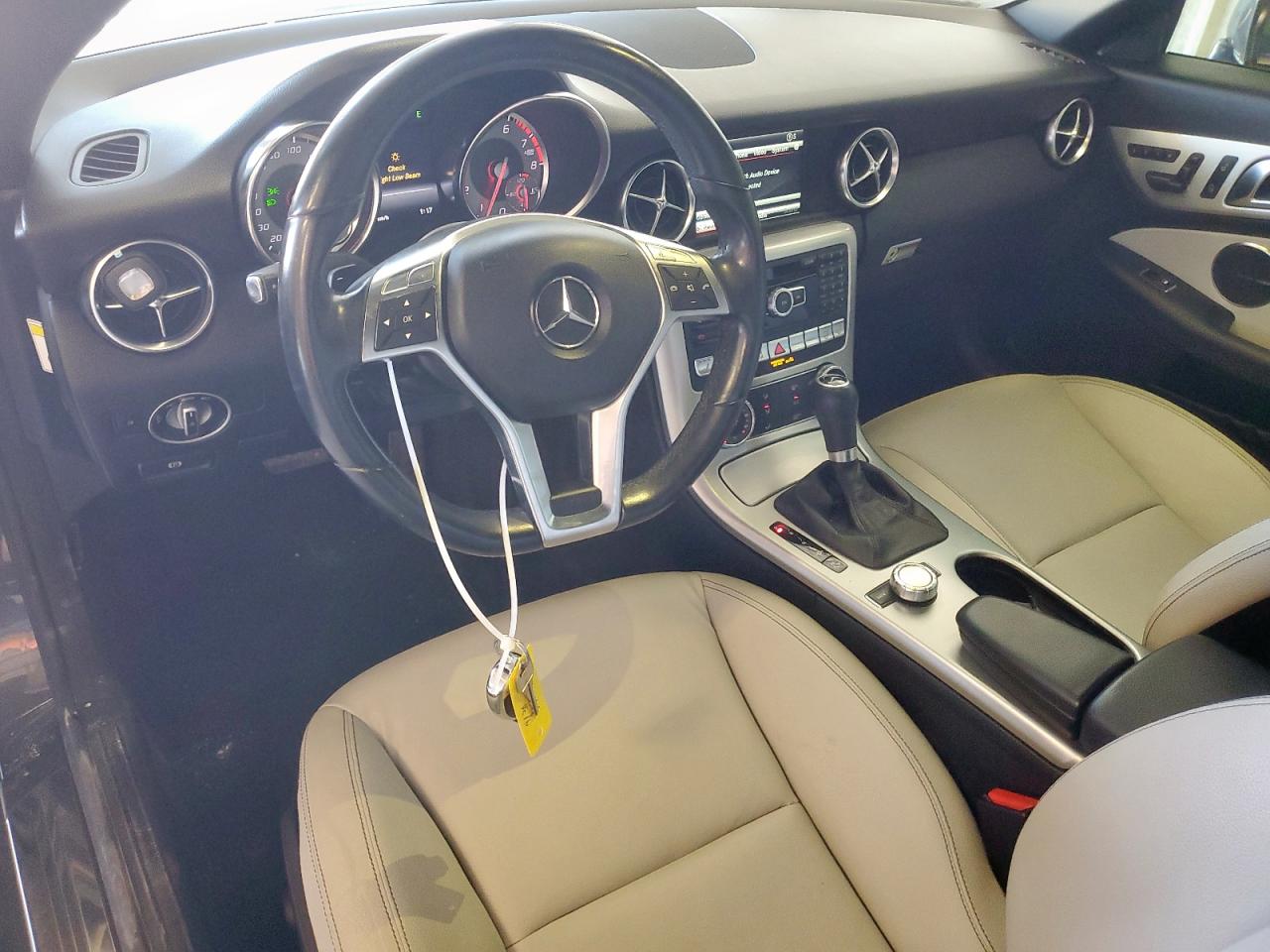 MERCEDES-BENZ SLK-CLASS 250