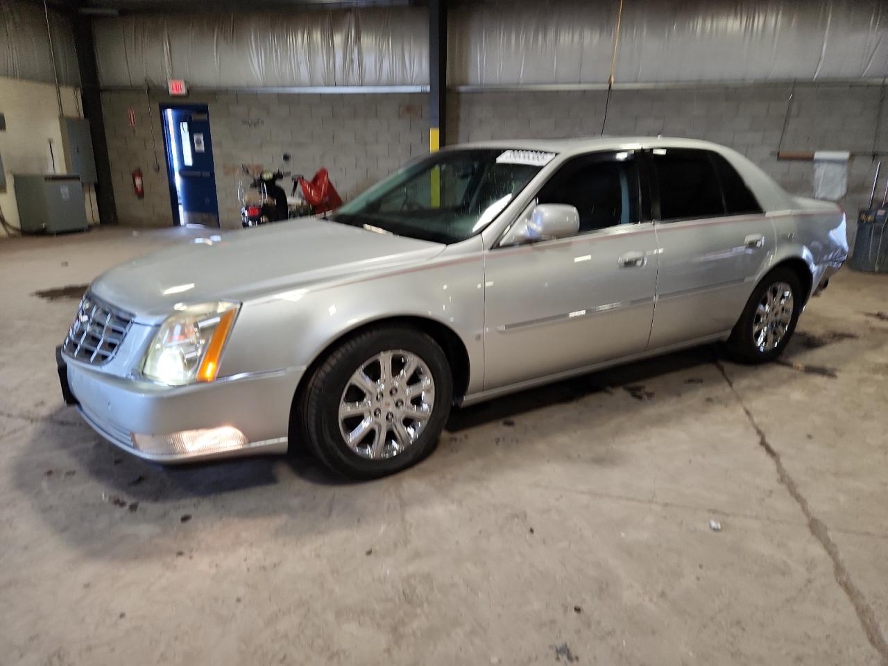 Lot #3284039885 2009 CADILLAC DTS
