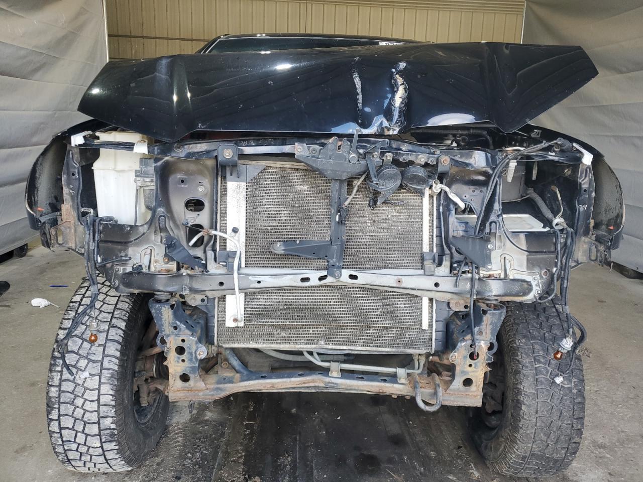 TOYOTA TACOMA DOUBLE CAB