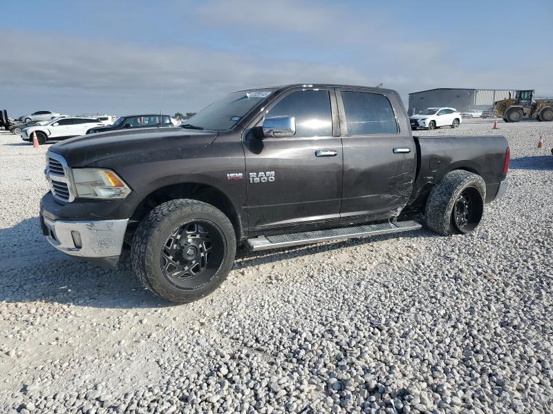2016 RAM 1500 SLT - 1C6RR6LT3GS233589