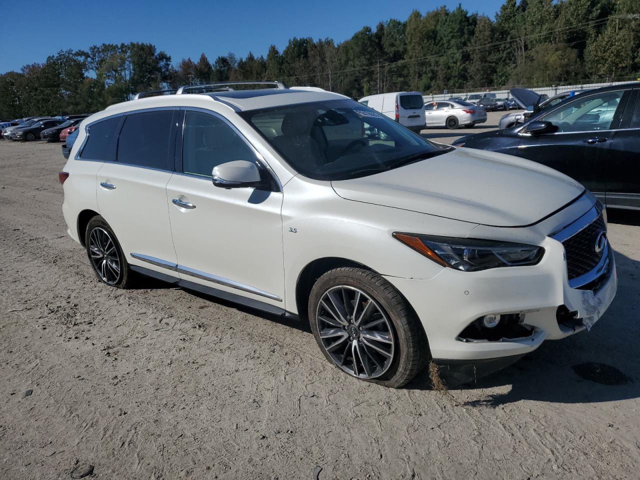 INFINITI QX60 LUXE