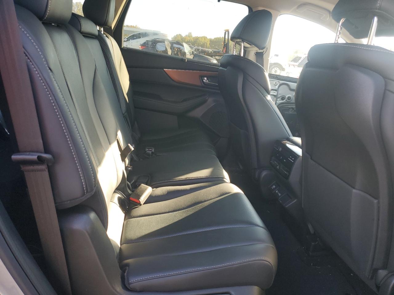 ACURA MDX TECHNOLOGY