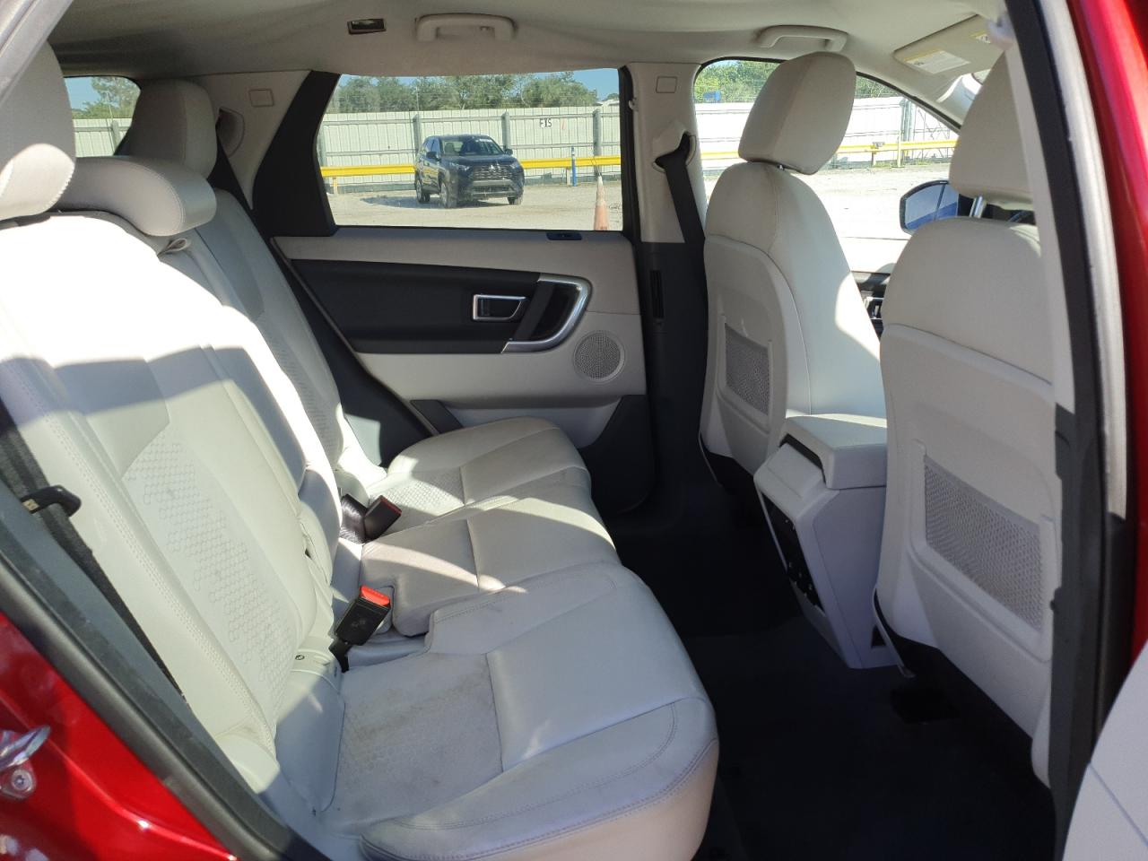 LAND ROVER DISCOVERY SE