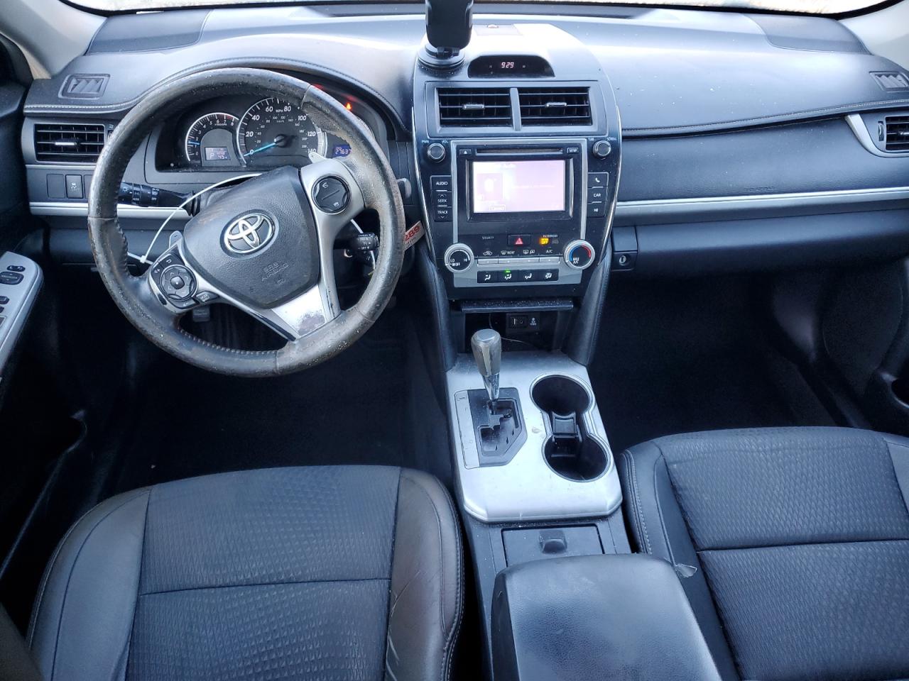 TOYOTA CAMRY L