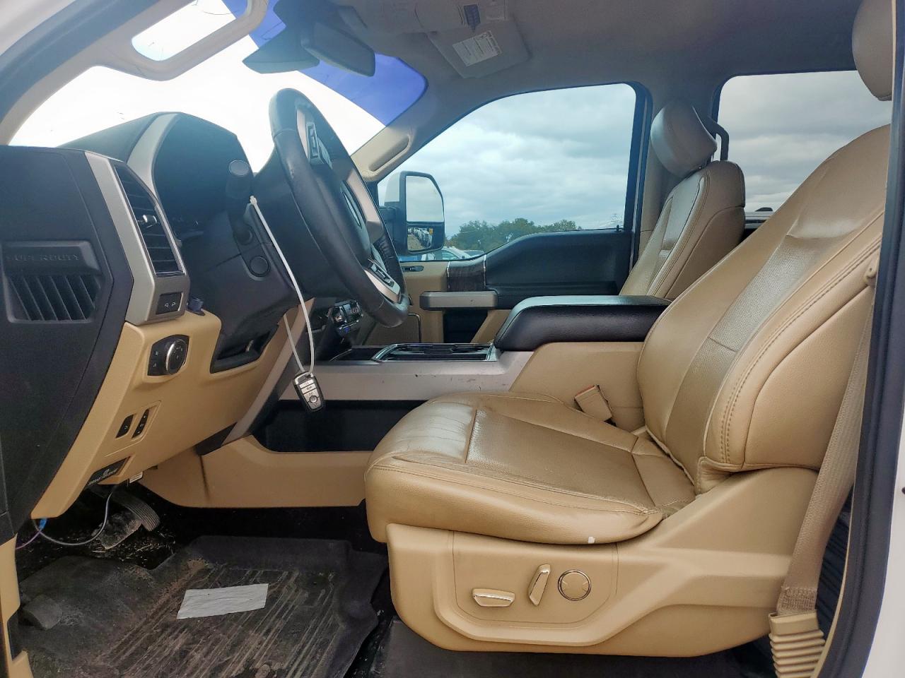 FORD F-250 SUPER DUTY