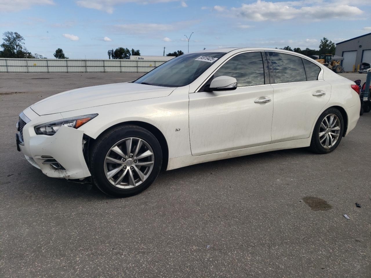 INFINITI Q50 BASE