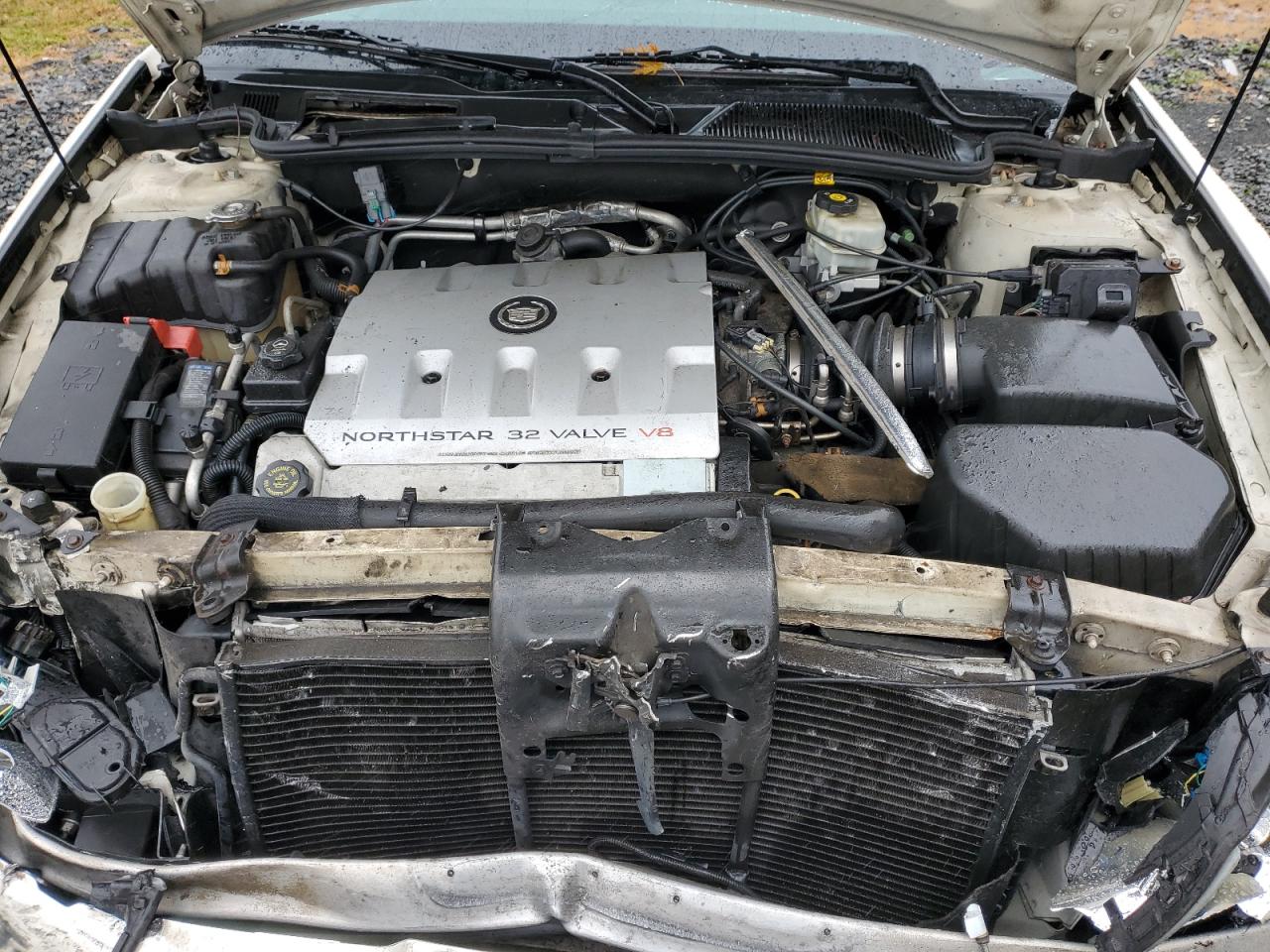 Lot #3297105489 2003 CADILLAC DEVILLE DH