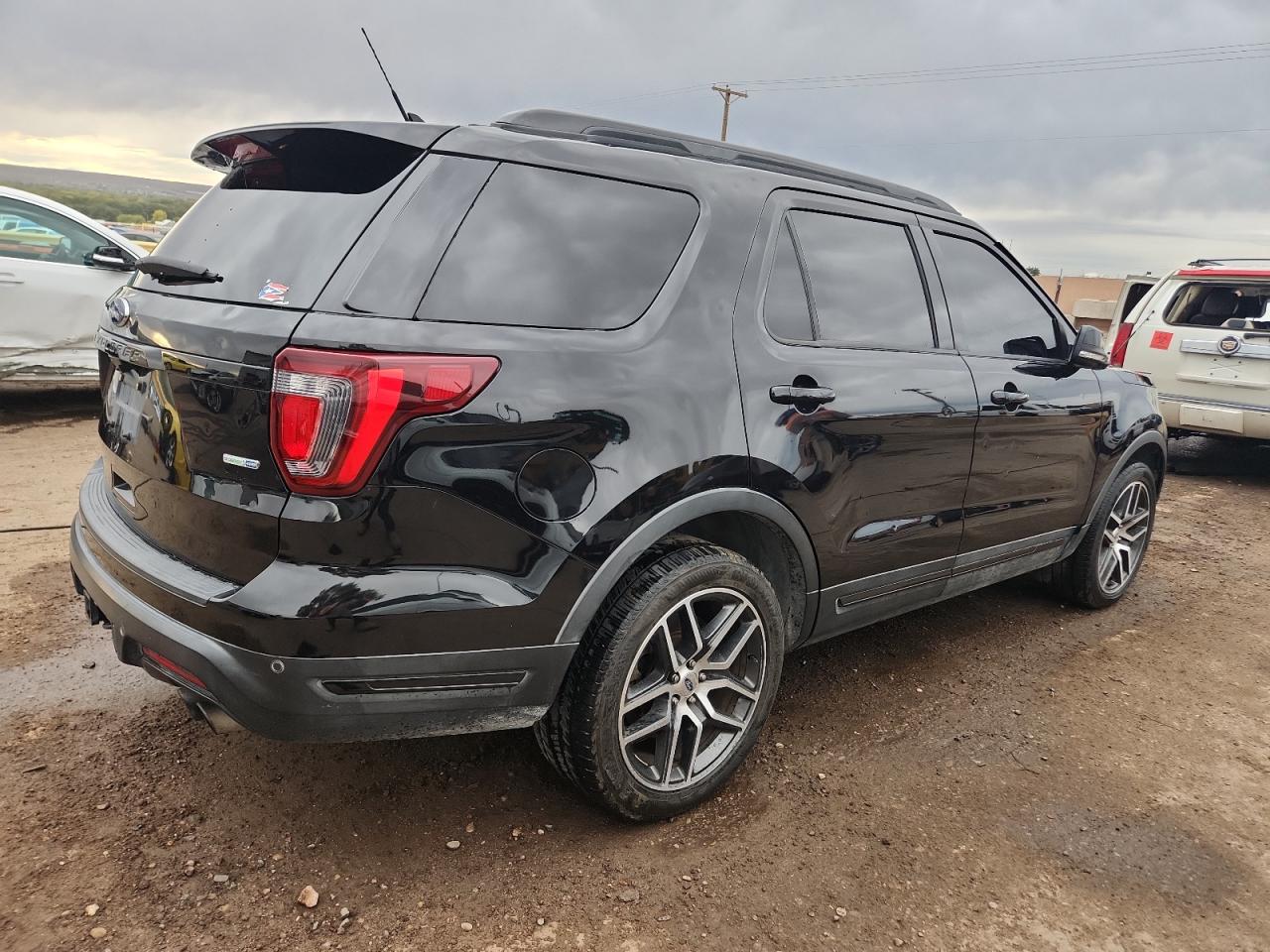 FORD EXPLORER SPORT