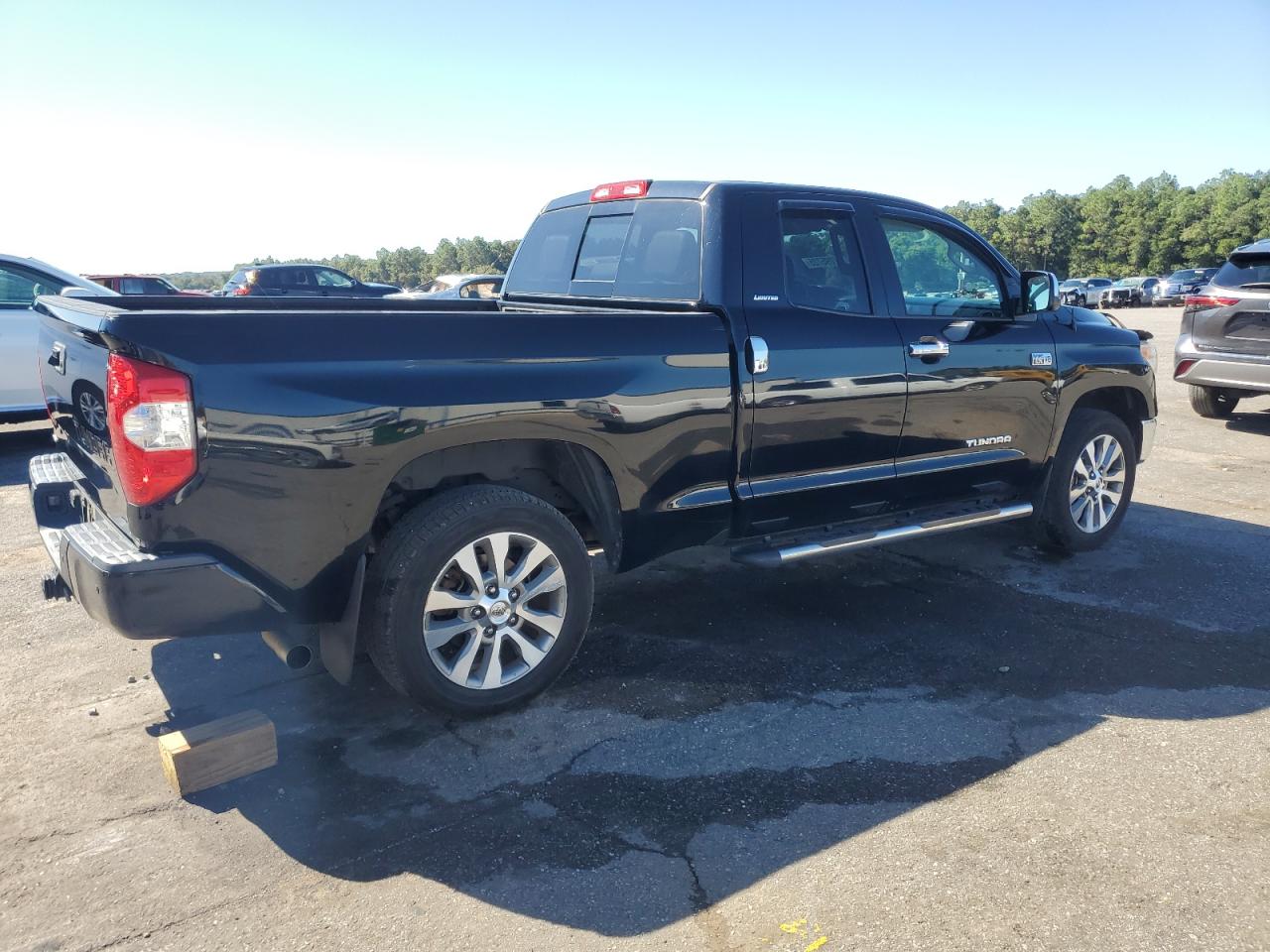 TOYOTA TUNDRA DOUBLE CAB LIMITED
