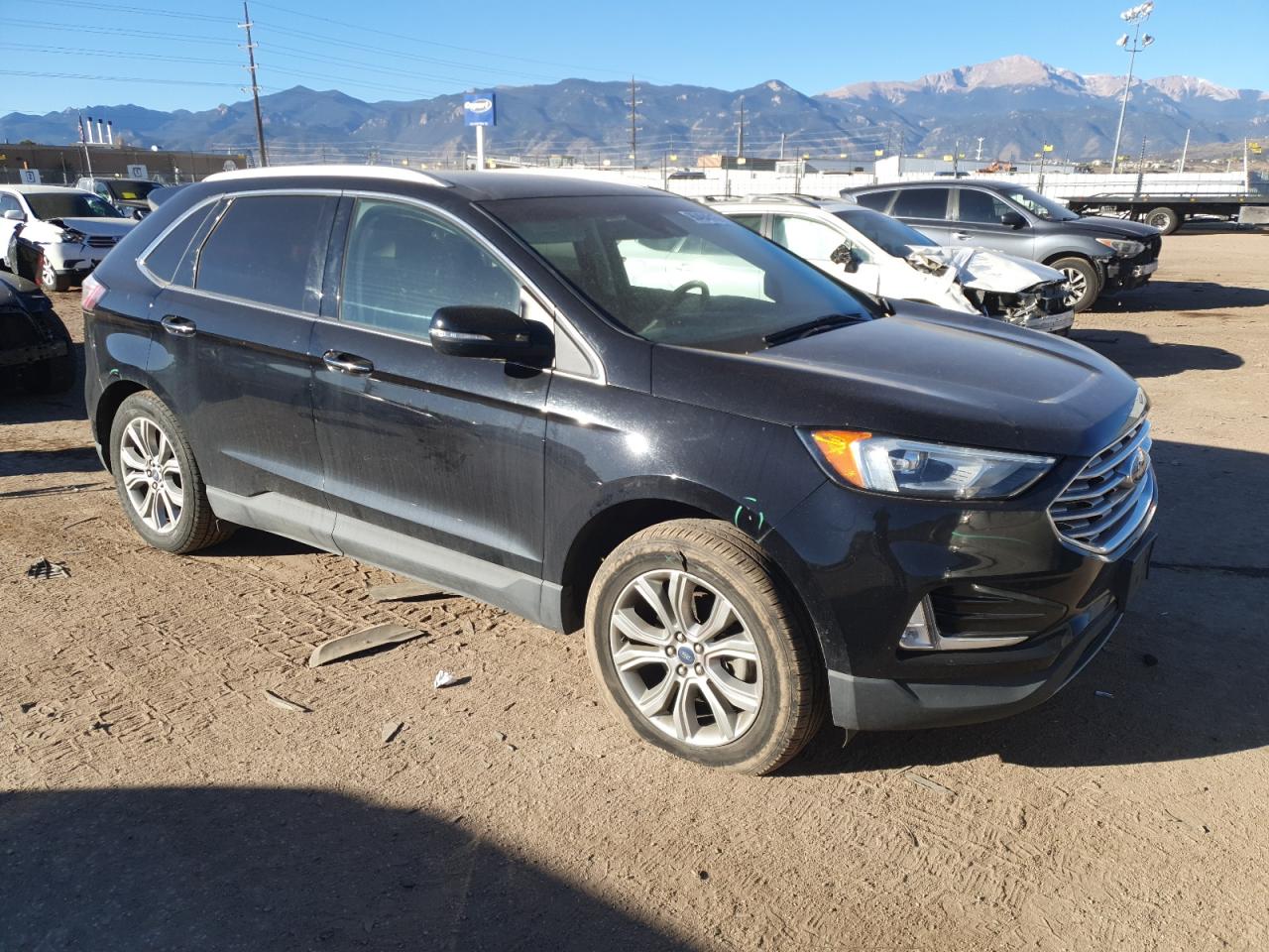 FORD EDGE TITANIUM