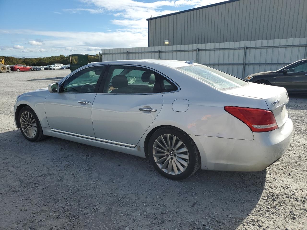 HYUNDAI EQUUS SIGNATURE