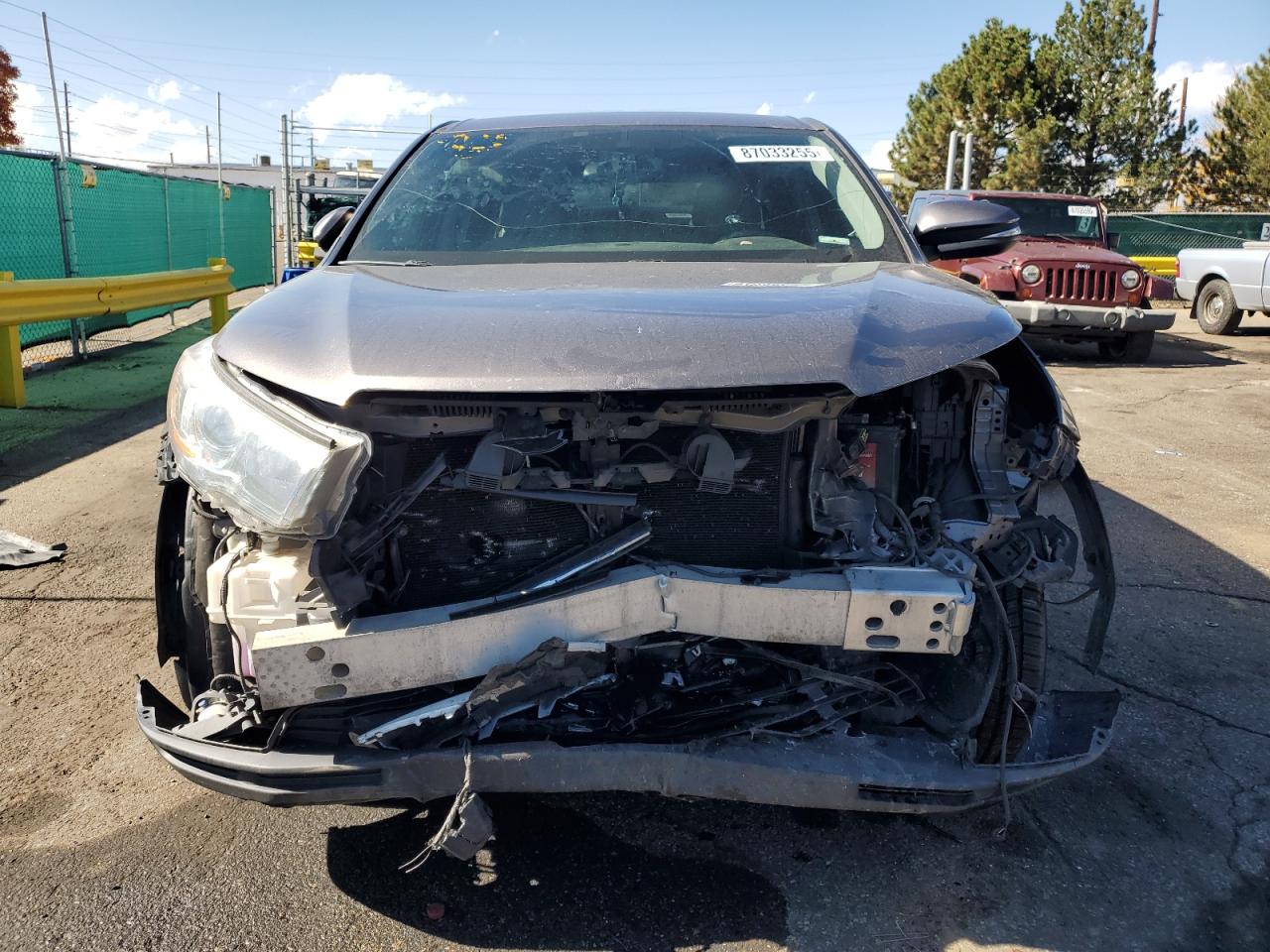 TOYOTA HIGHLANDER LE