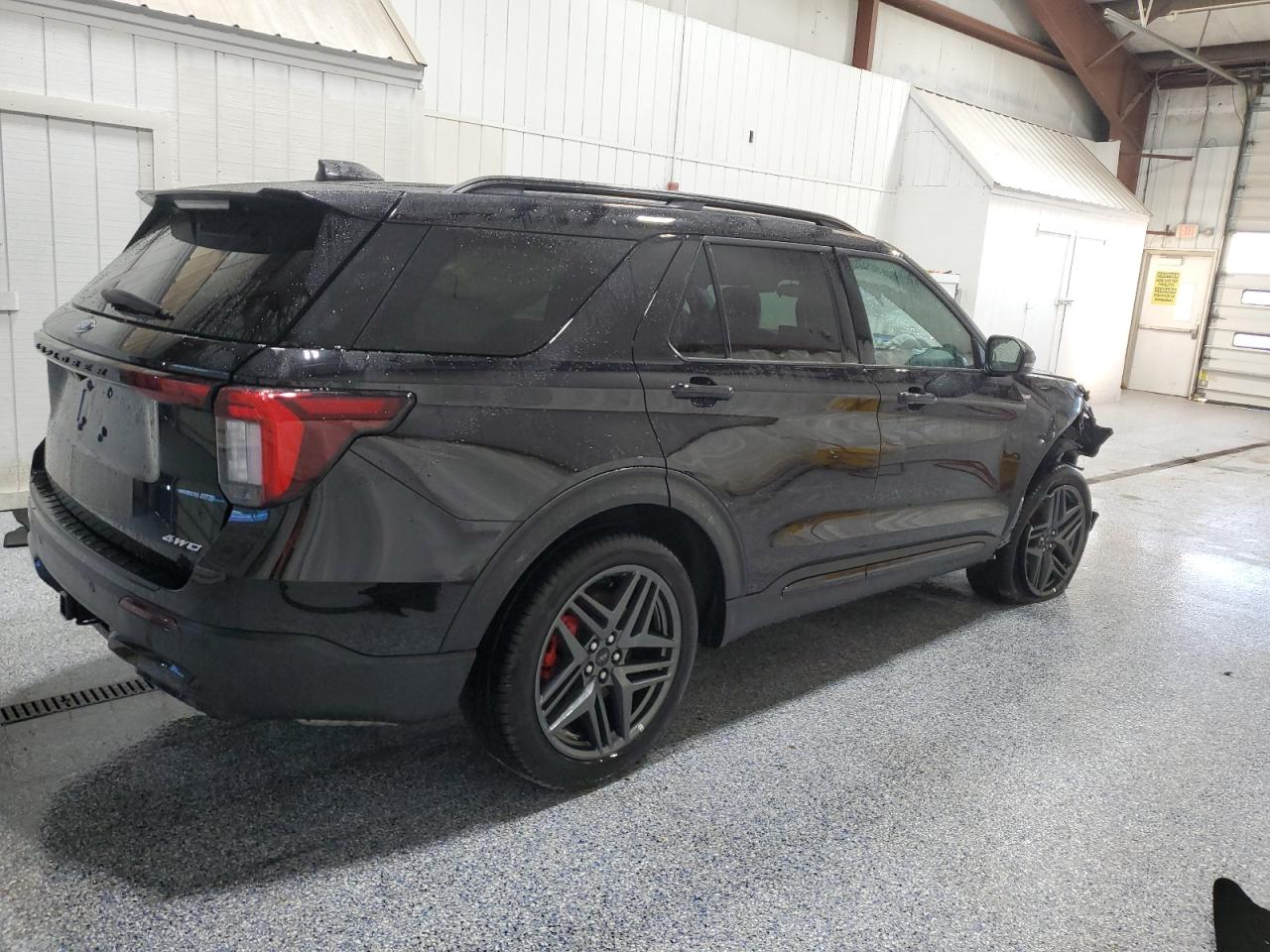 FORD EXPLORER ST-LINE