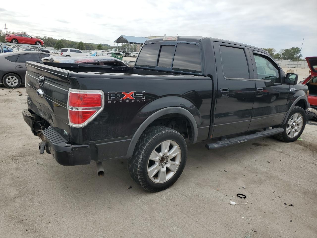 FORD F-150 SUPERCREW