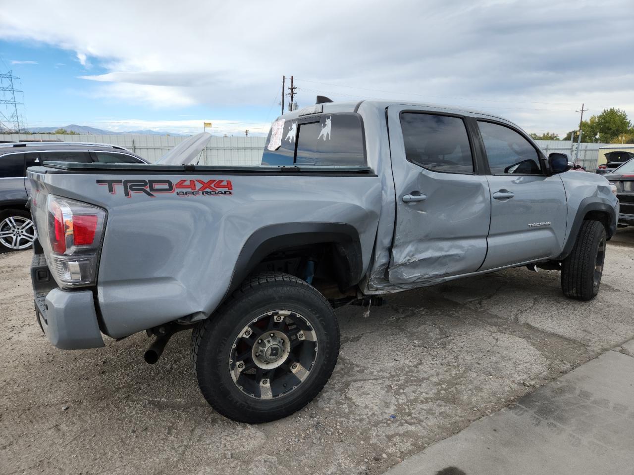 TOYOTA TACOMA DOUBLE CAB