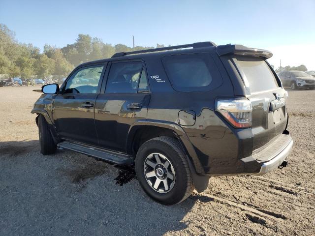 2019 TOYOTA 4RUNNER SR - JTEBU5JRXK5701346