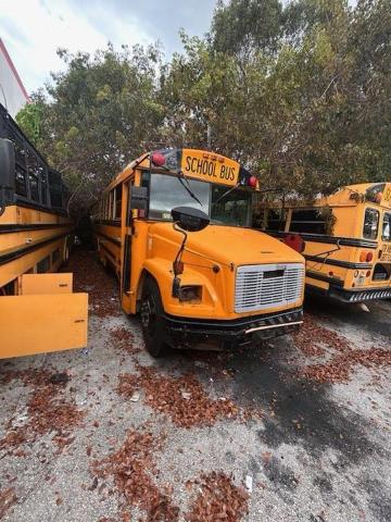 Global Auto Auctions: 2001 THOMAS SCHOOL BUS