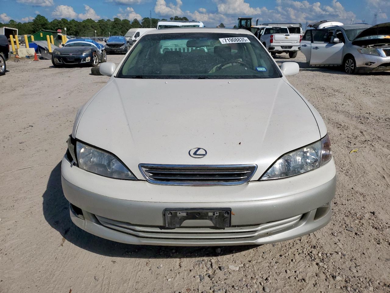 Lot #3296384641 2001 LEXUS ES 300