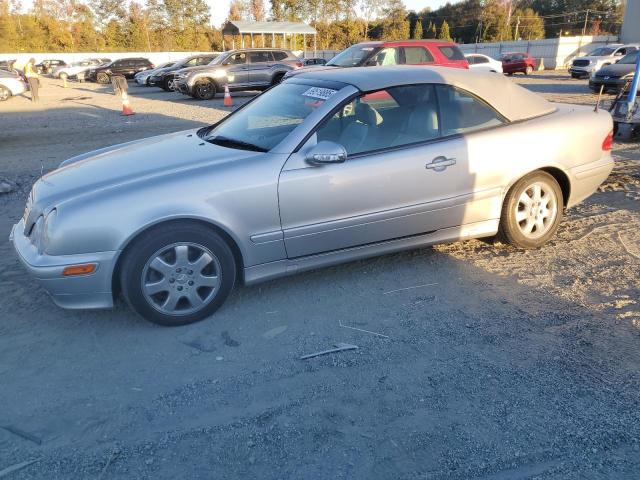 Global Auto Auctions: 2001 MERCEDES-BENZ CLK 320