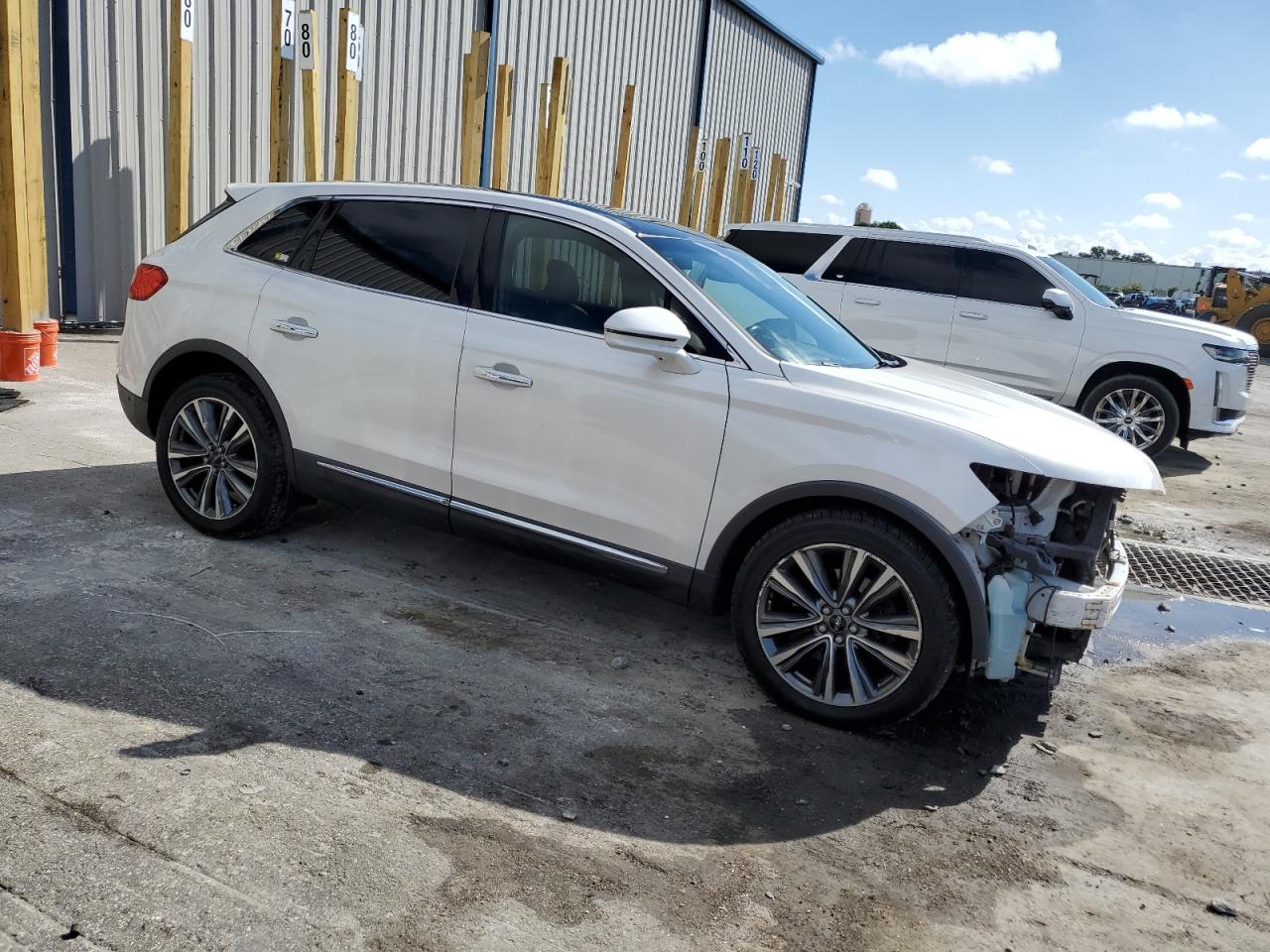 Lot #3302879912 2016 LINCOLN MKX RESERV