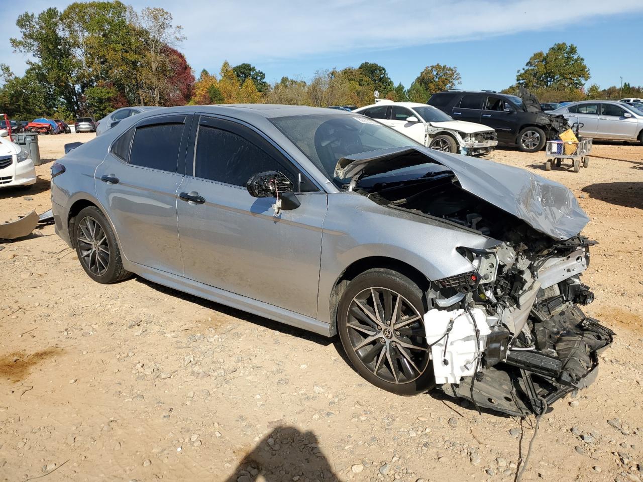 TOYOTA CAMRY SE NIGHT SHADE