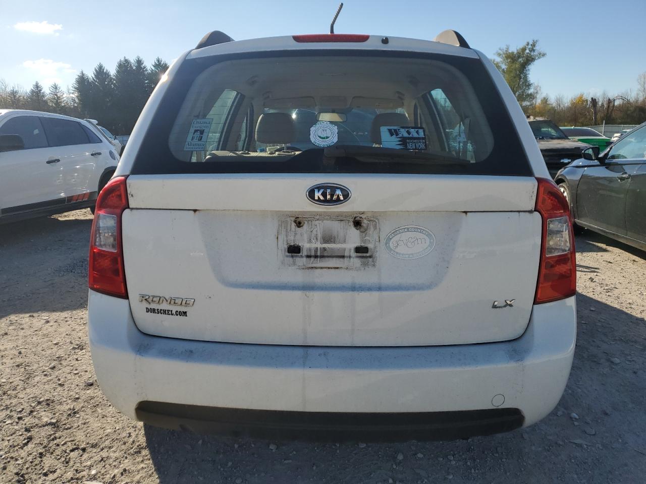 KIA RONDO LX