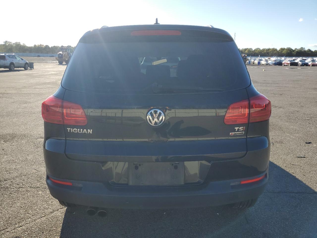 VOLKSWAGEN TIGUAN S