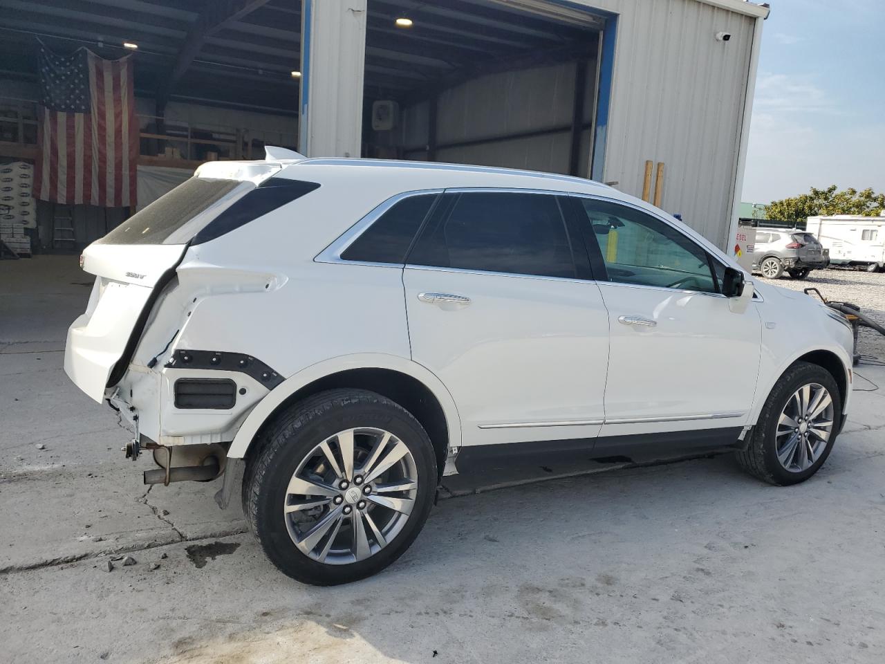 CADILLAC XT5 PREMIUM LUXURY