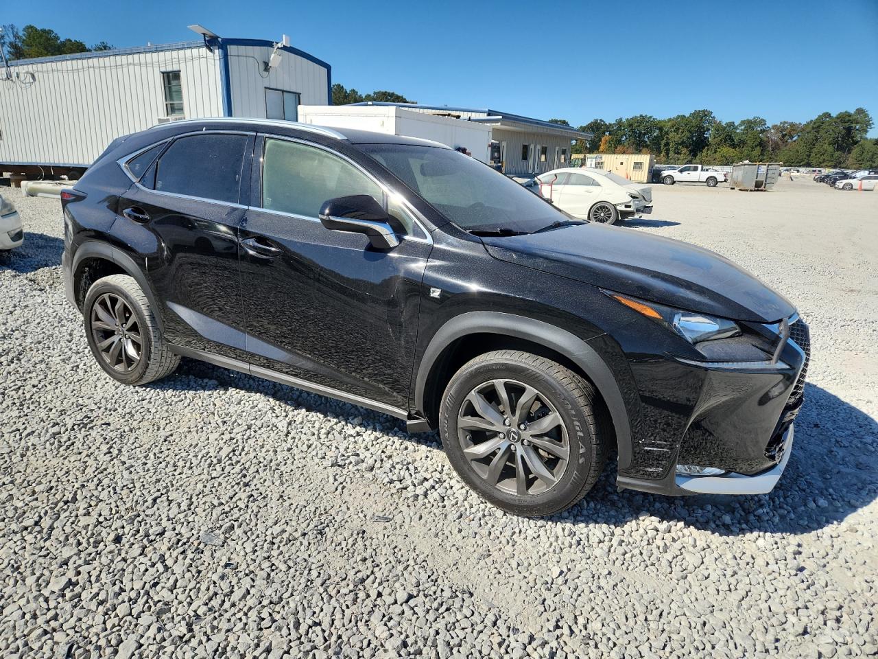 LEXUS NX 200T BASE