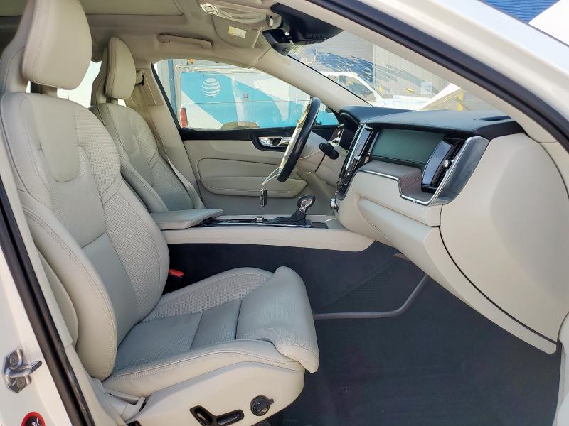 2018 VOLVO XC60 T6 #3275793579