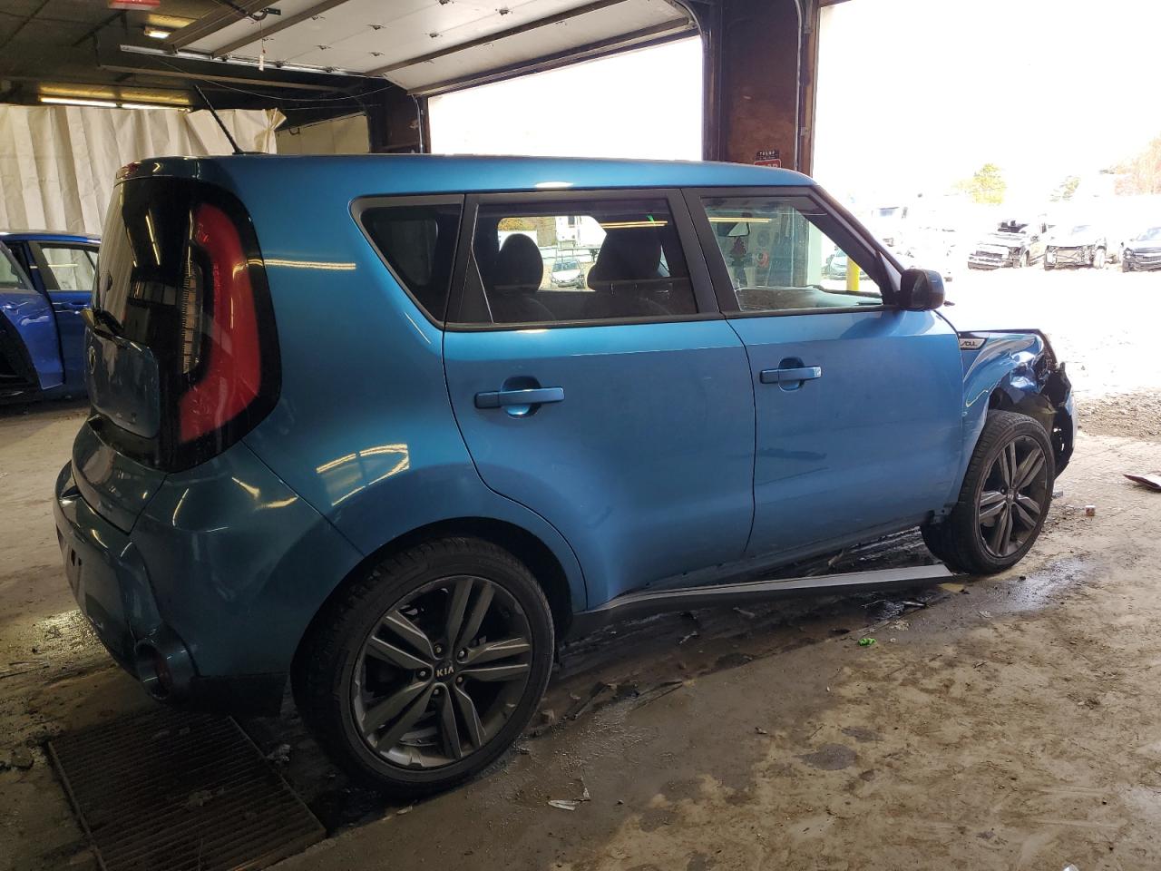 KIA SOUL +