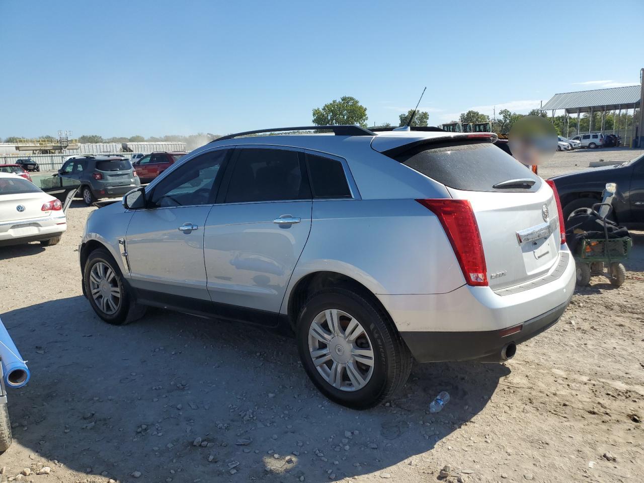 CADILLAC SRX