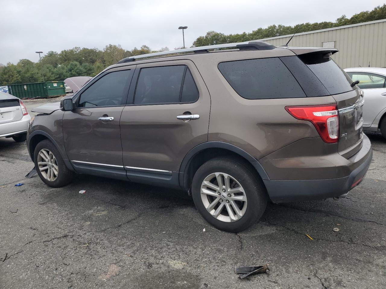 FORD EXPLORER XLT