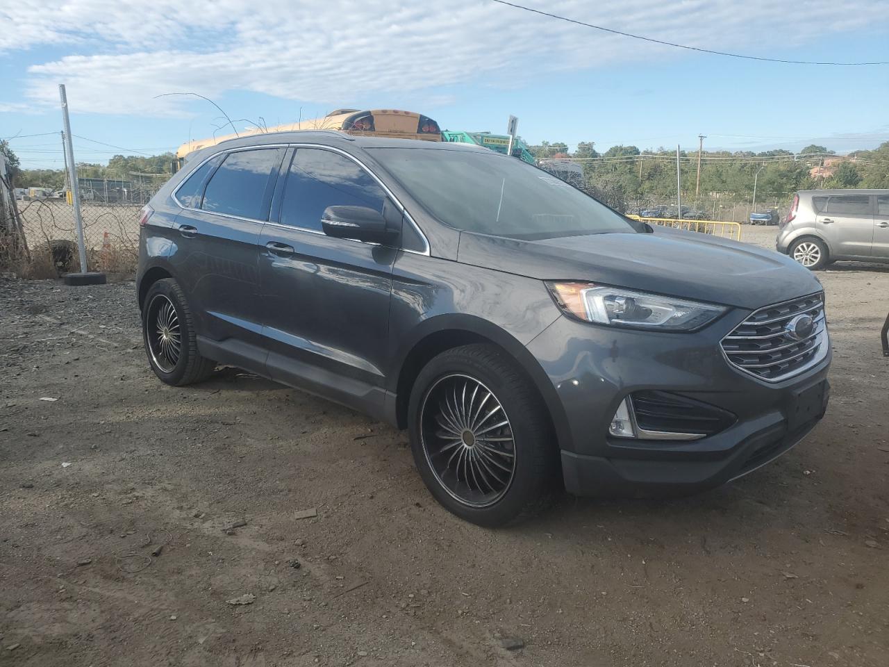 FORD EDGE SEL