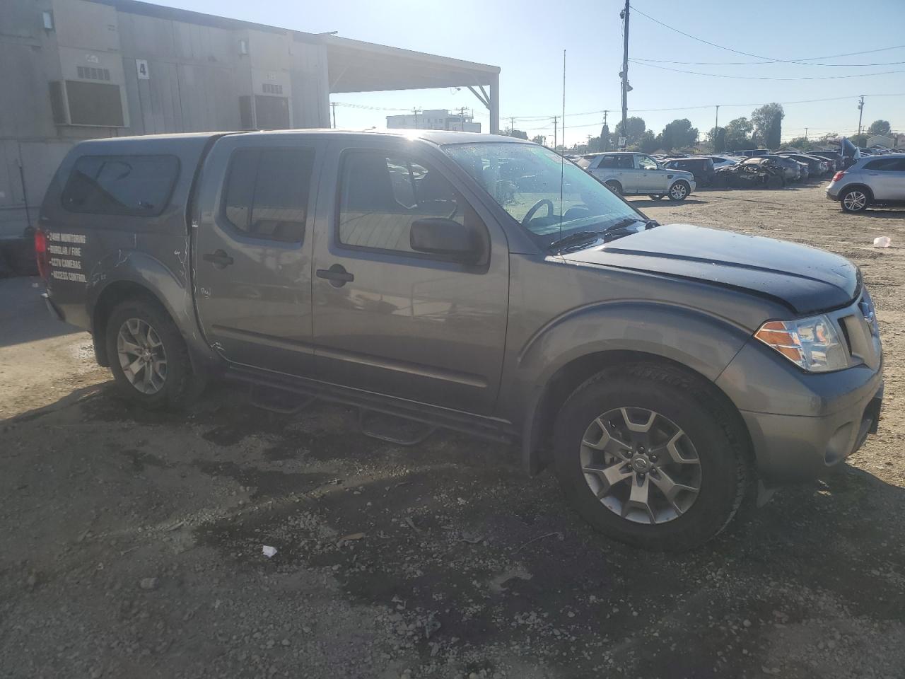 NISSAN FRONTIER S