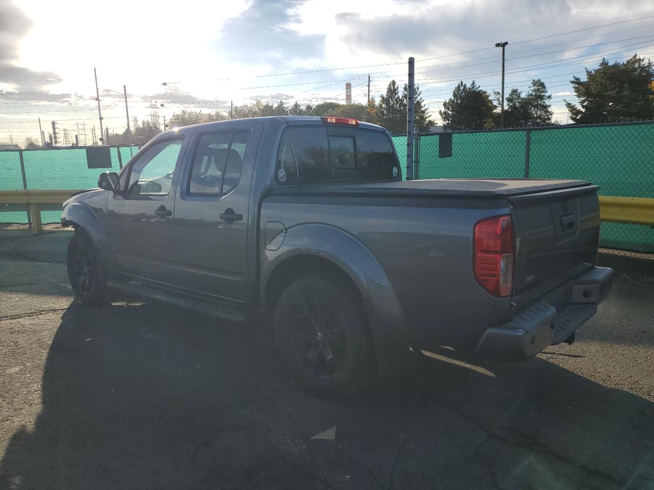NISSAN FRONTIER S