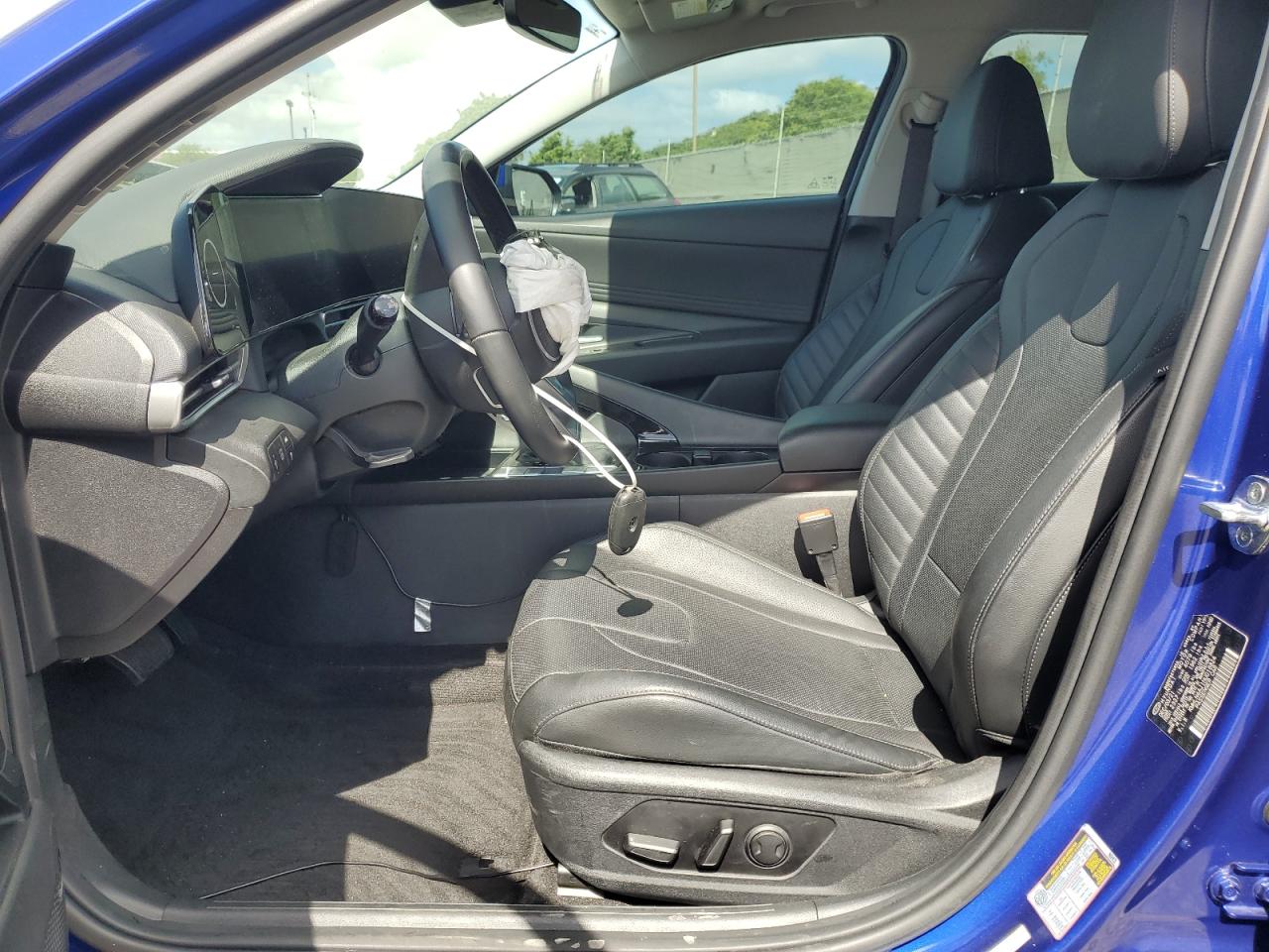 HYUNDAI ELANTRA LIMITED