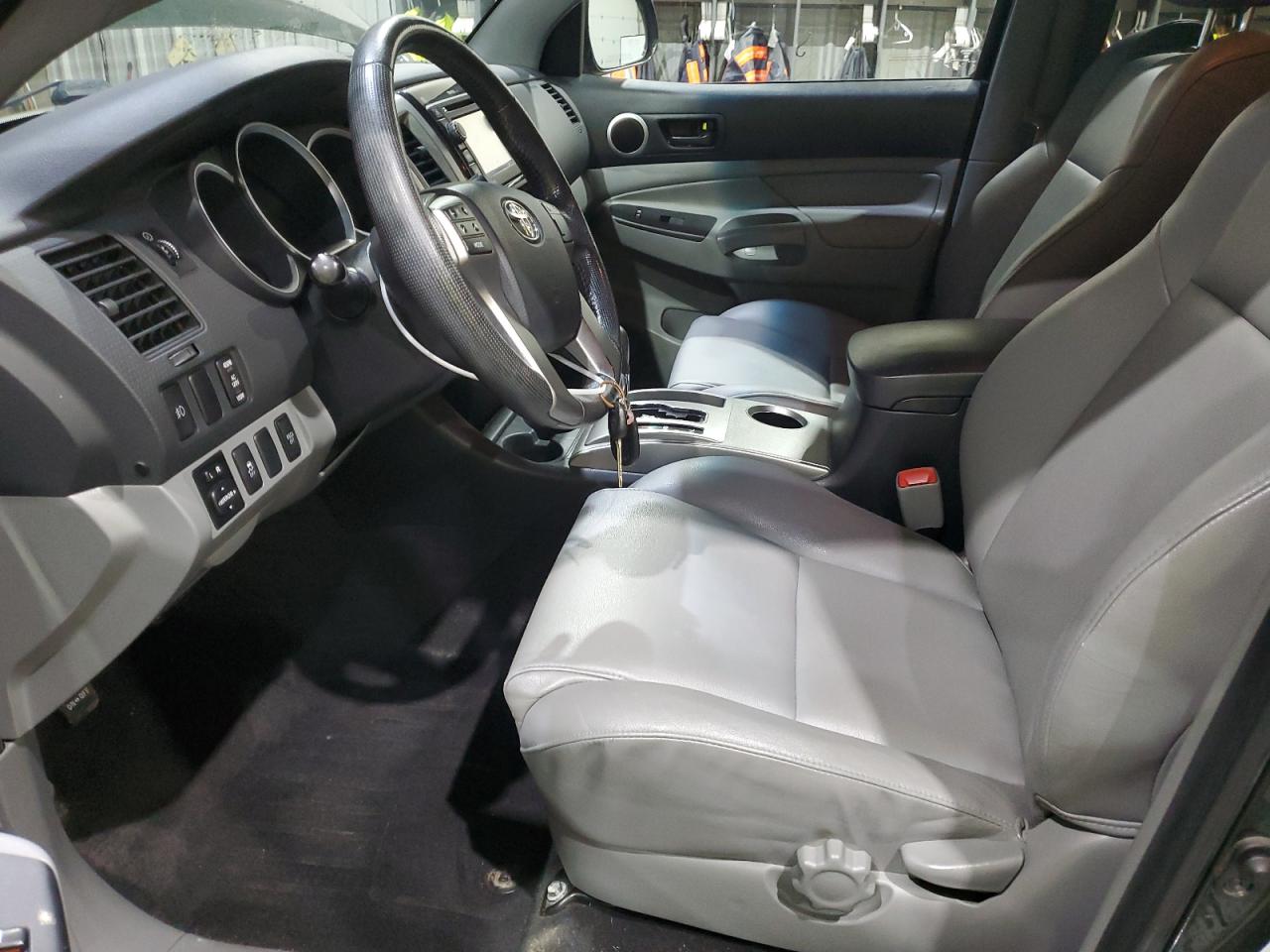 TOYOTA TACOMA DOUBLE CAB