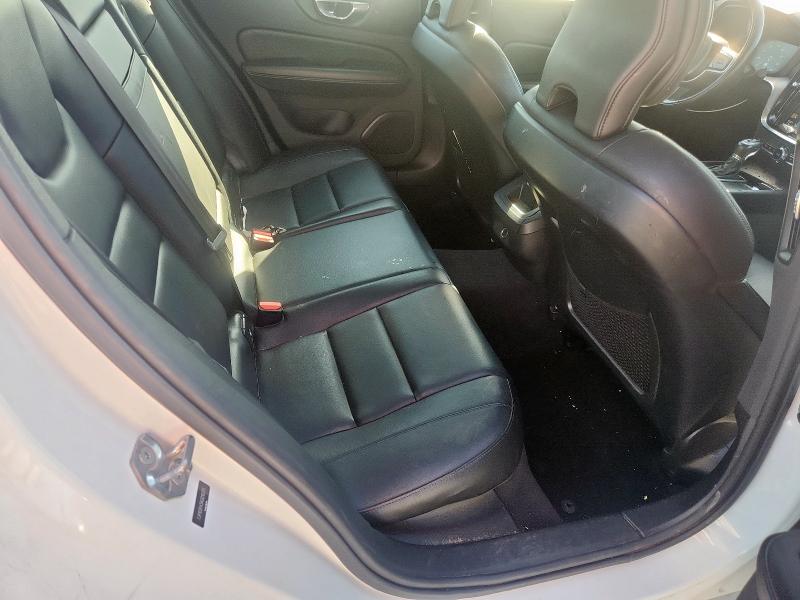 2019 VOLVO S60 T5 MOMENTUM 7JR102FK5KG016375