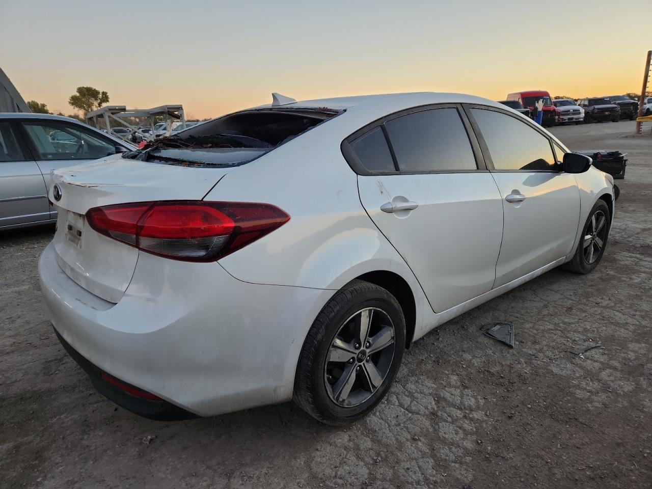 KIA FORTE LX