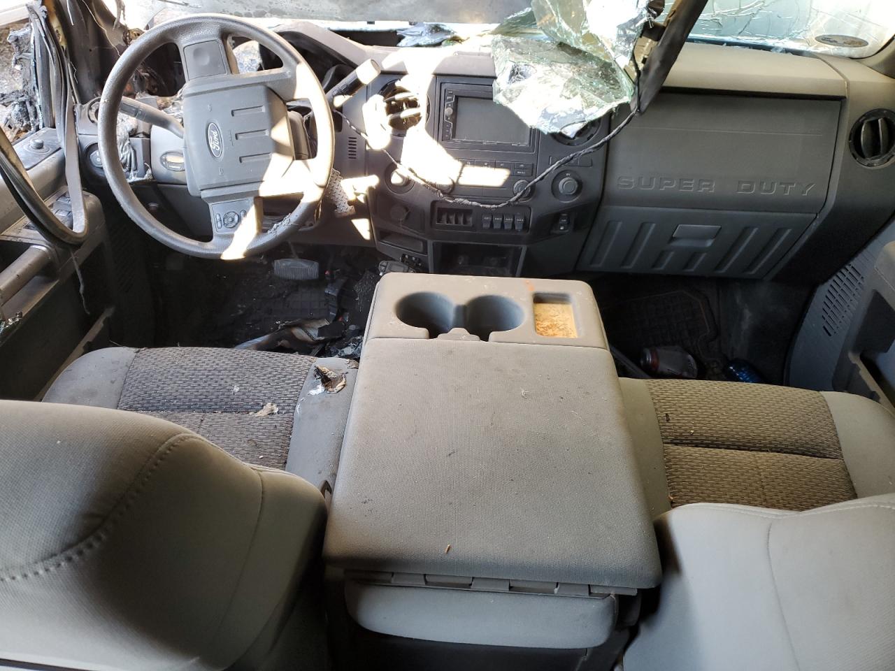 FORD F-550 SUPER DUTY