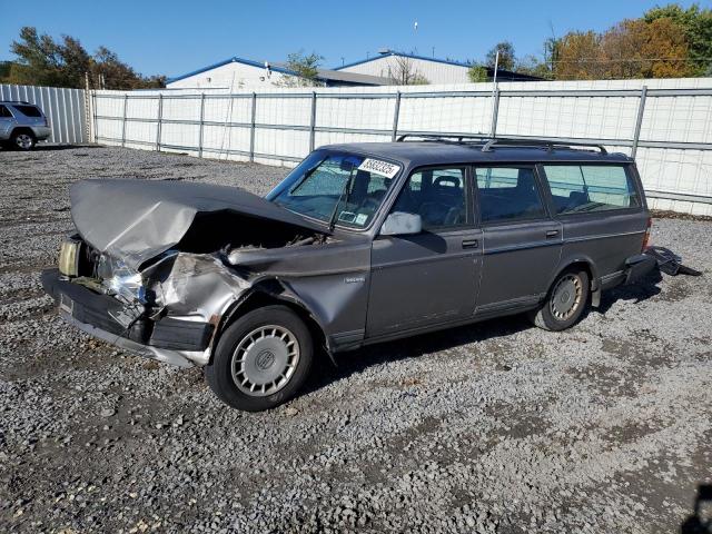 VOLVO 240 BASE